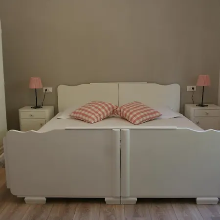 Tiana Apartmán