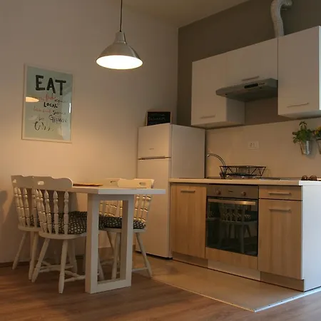 Apartament Tiana